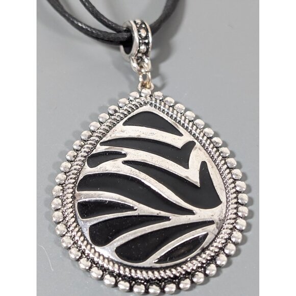 Boho Western Tribal Black Enamel Zebra Stripe Pendant Multi Cord Necklace 22" - Picture 1 of 6